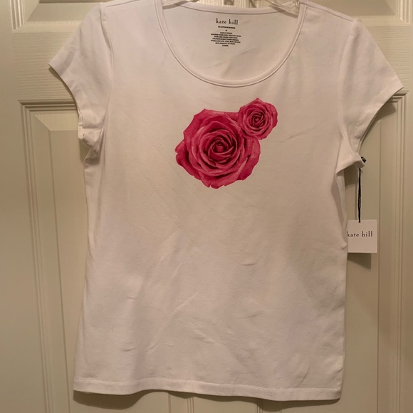 NWT New Kate Hill Roses Graphic Round Neck Top - Picture 1 of 4